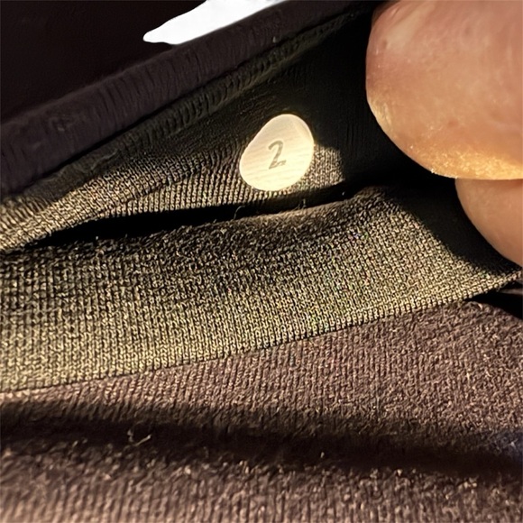 Lululemon Black High-Waisted Leggings - Picture 4 of 4